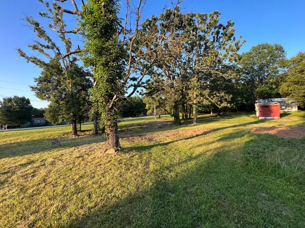 7282 Private Road 1830, West Plains, MO 65775
