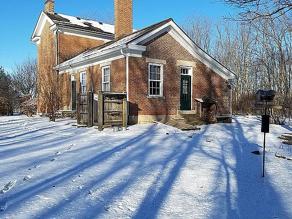 Rear view (from southeast)