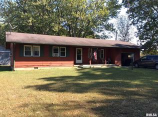 15075 E Reef Rd, Mount Vernon, IL 62864