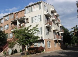 80 Union St, Newark, NJ 07105