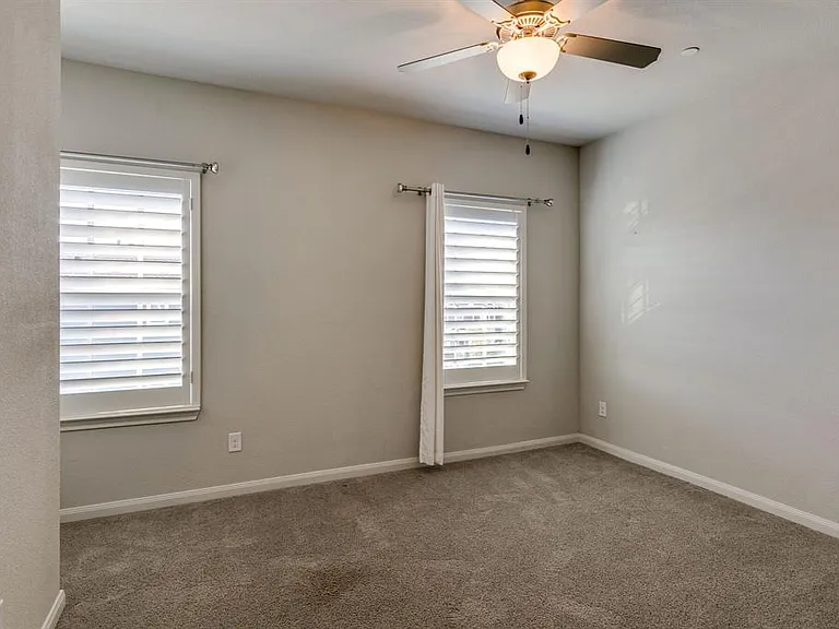 8736 Madrid St — Photo 35