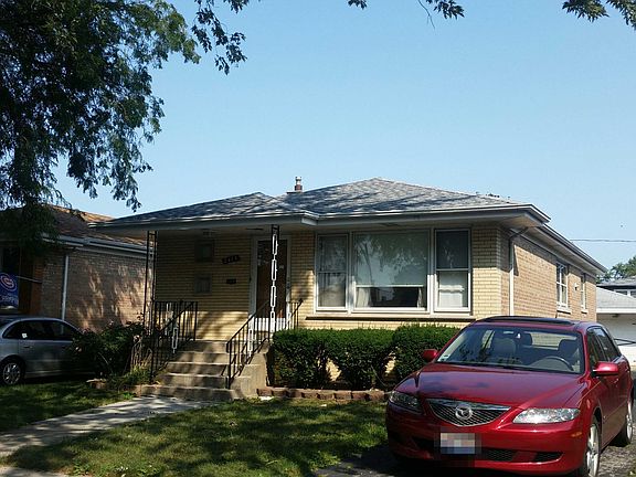 3rd image of 2920 W 102nd Pl
