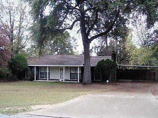 2nd image of 5487 Glenview Dr