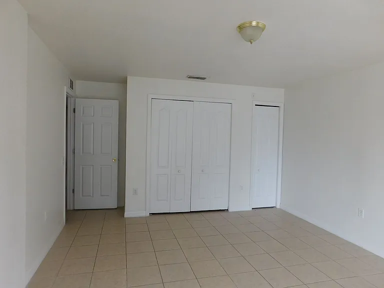 756 Camel Ct — Photo 13