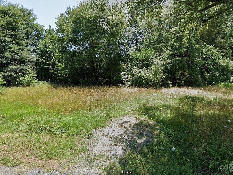 2nd image of 41 Pine Grove Church Rd