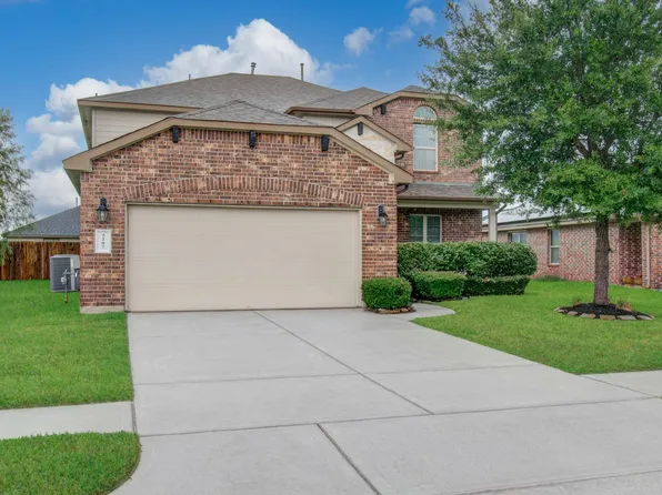 2207 Manchester Crossing Dr, Fresno, TX 77545
