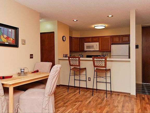 Living room to kitchen