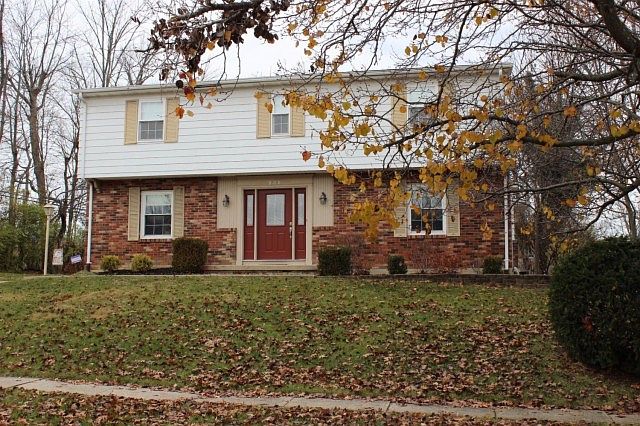 1st image of 121 Fairborn Dr
