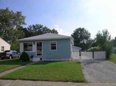 1st image of 934 Canterbury Dr