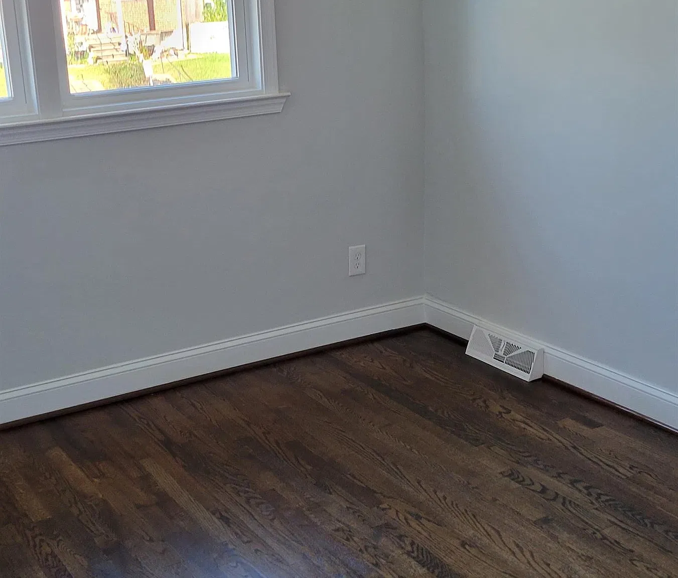 8541 Kings Ridge Road - 1 — Photo 3