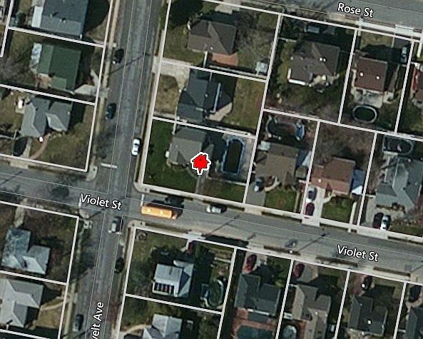2nd image of 201 Violet St