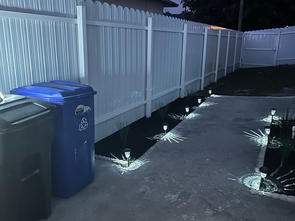 2nd image of 17429 Georgia Rd #1