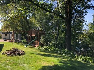 8275 College Trl, Inver Grove Heights, MN 55076