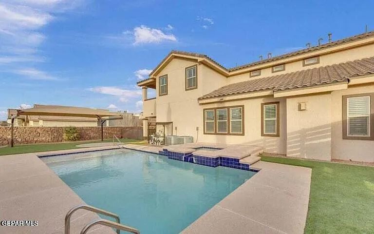841 Golden Edge Ct — Photo 24