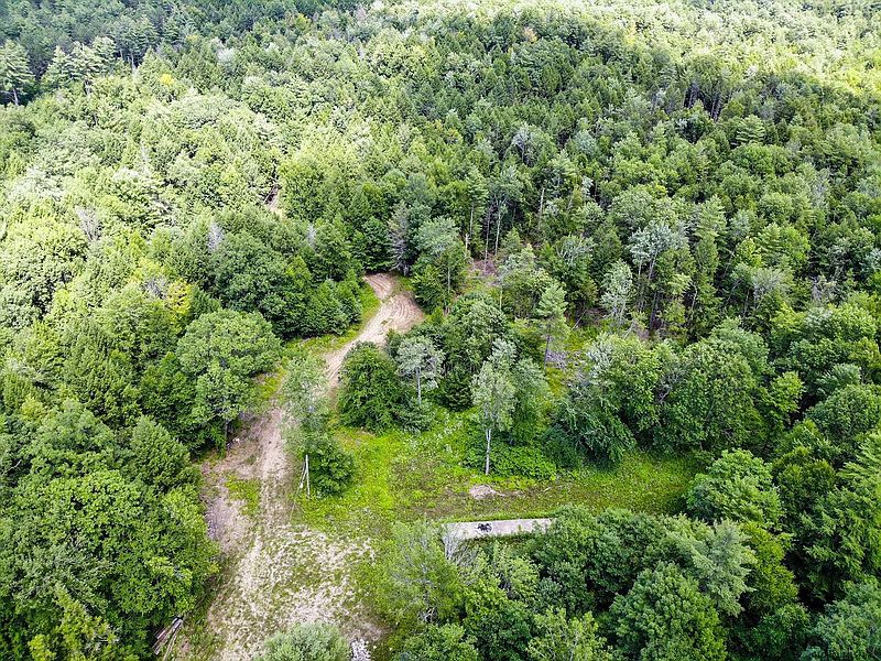 2nd image of 539 SAND HILL Road