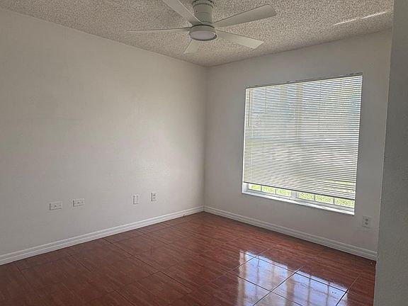 4th image of 2303 Gull Ct
