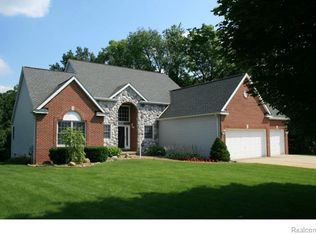 3681 Olde Dominion Drive, Brighton, MI