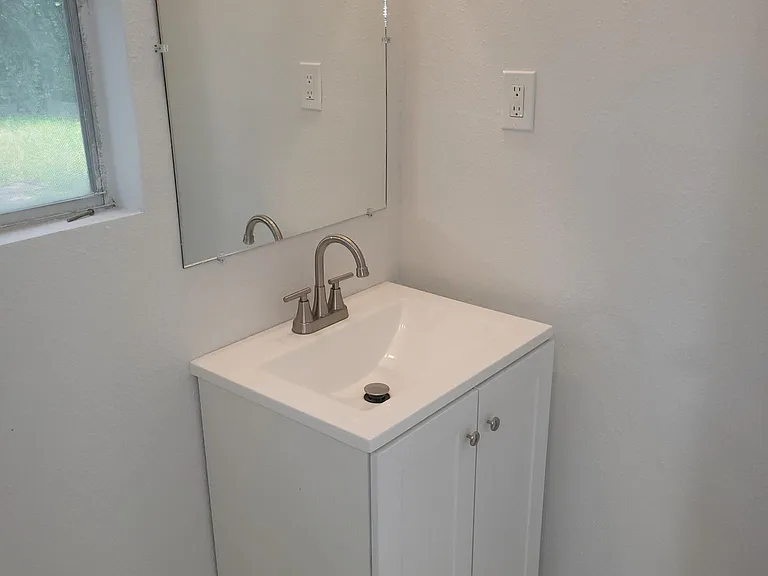 2906 Christian Dr — Photo 8