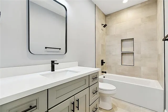 5459 Saint Claude Ave #5461 — Photo 9