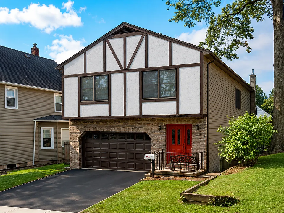 57 Spring Valley Ave