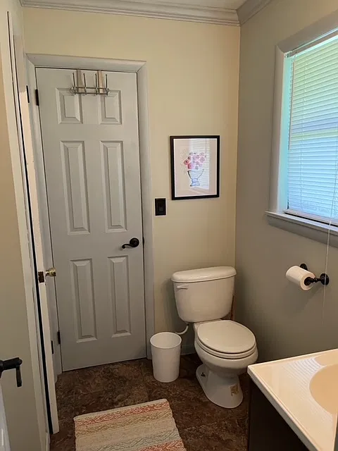 4 bed, 2000 sqft, $2,000 — Photo 4