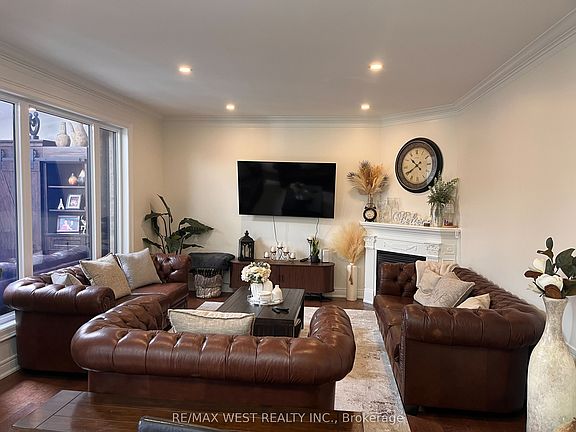 5th image of 4 Inder Heights Dr