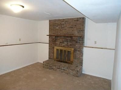 5th image of 4132 Calumet Cir