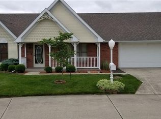 1720 New Castle Ln, Springfield, OH 45503