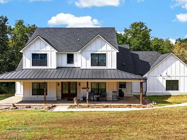 2027 Mount Harmony Rd, Greenwood, AR 72936