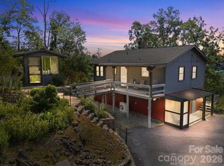 854 Ox Creek Crest Ln, Weaverville, NC 28787