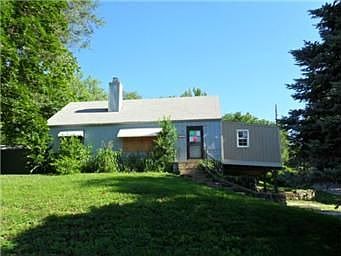 1st image of 7500 Lyon Ave
