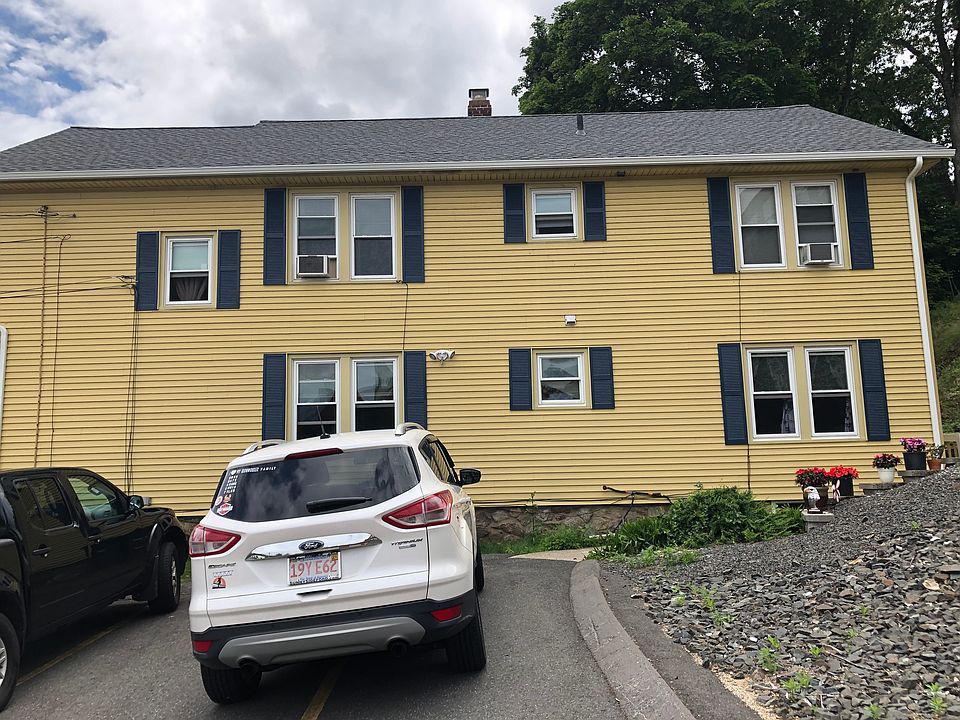 2nd image of 203 Worcester St
