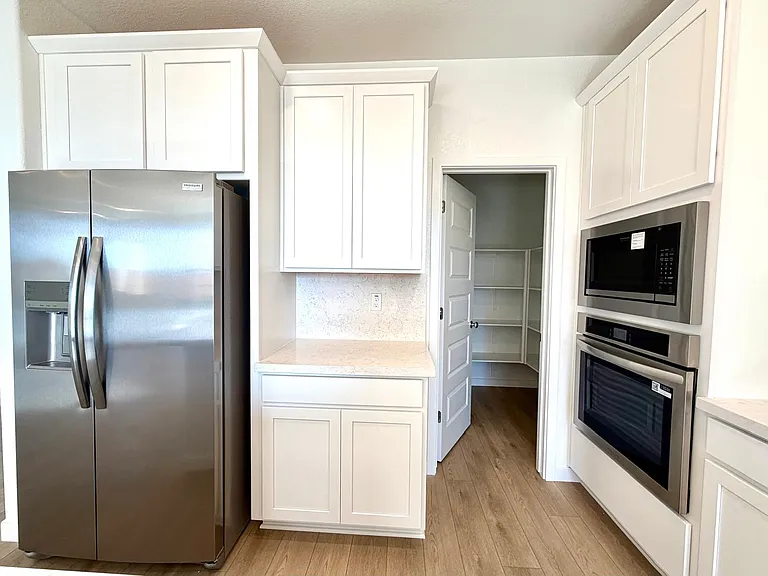 3432 Edington Dr — Photo 11