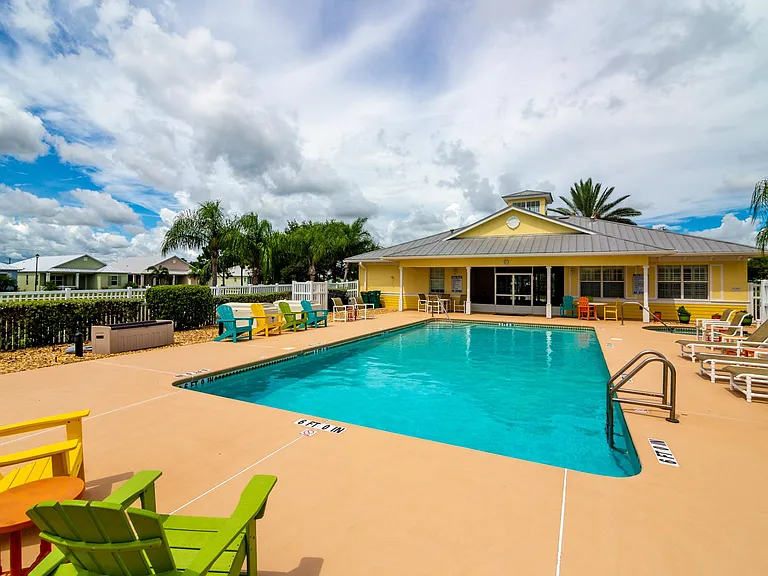 4070 Alamanda Key Dr — Photo 49