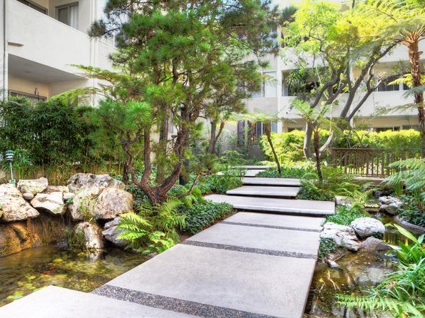 233 S Barrington Ave #19123