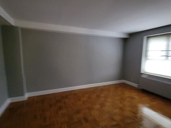 5th image of 6740 193rd Ln #B3a