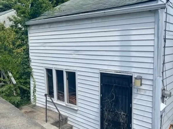 1909 Baldauf St, Pittsburgh, PA 15203