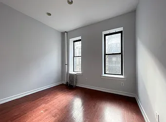 Rented by Kahen Properties