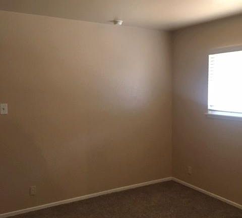 5th image of 1325 Topaz Way
