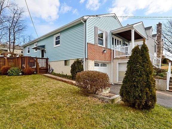 Exterior Front View 3