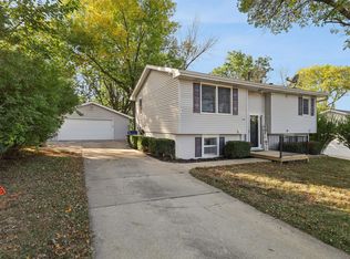 115 Van Buren Dr, Van Meter, IA 50261