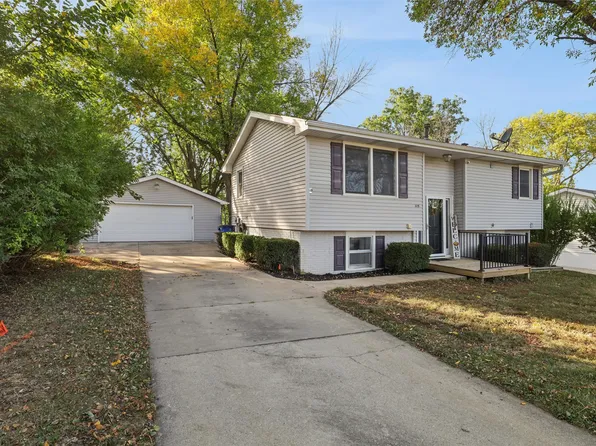 115 Van Buren Dr, Van Meter, IA 50261