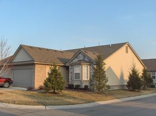 4154 Lakefield Dr, Sterling Heights, MI 48314