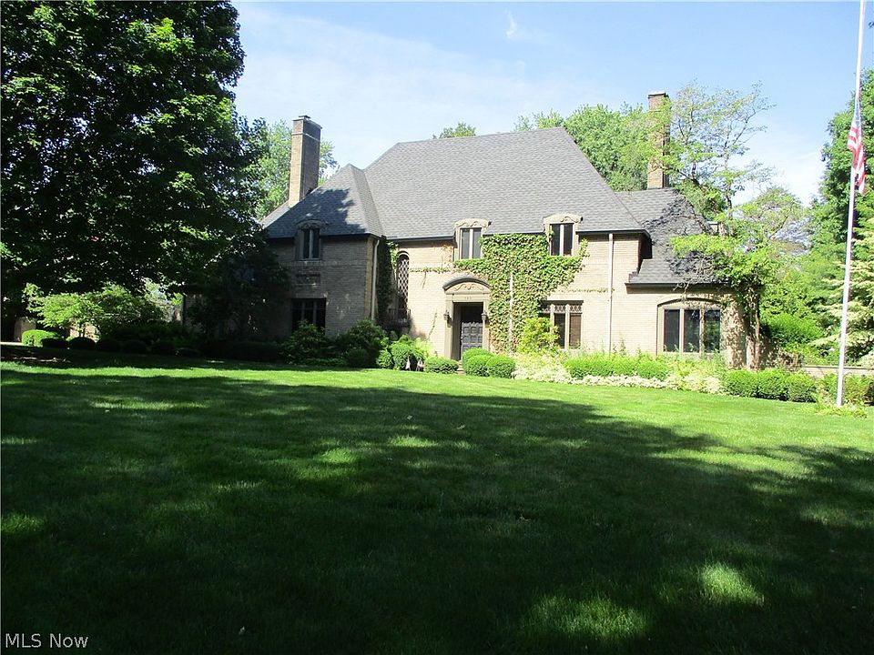 1st image of 192 Wolcott Rd