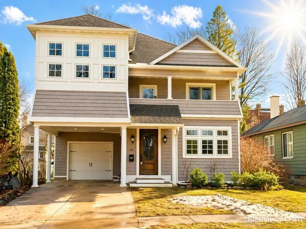 336 E Arch St, Marquette, MI 49855