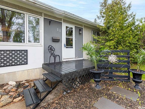 4th image of 11 Selkirk Cres