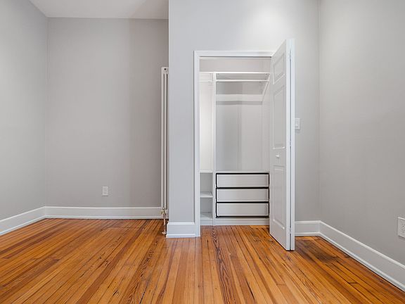 2nd image of 8 R St NW Floor 2