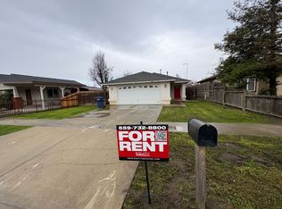 222 N D St, Tulare, CA 93274