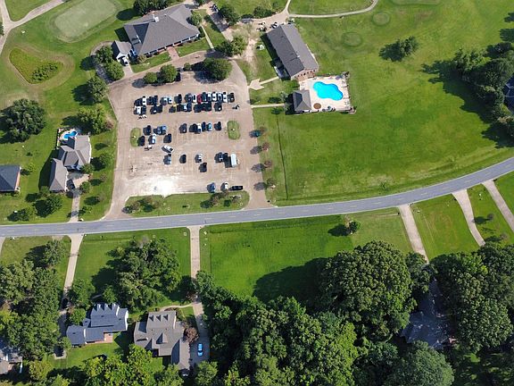 2nd image of 1489 Frenchmans Bend Rd
