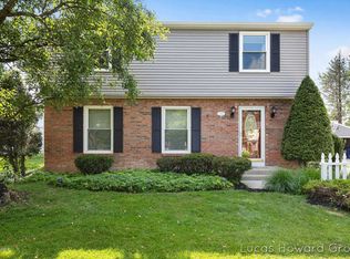 2055 Edgewood Ave SE, Grand Rapids, MI 49546